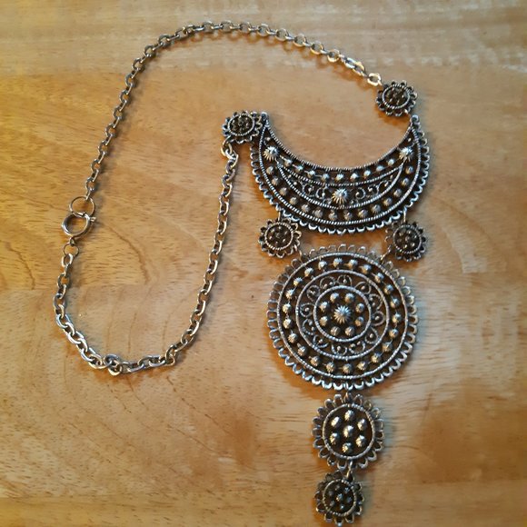 Long Silver Tone Necklace - Picture 2 of 4